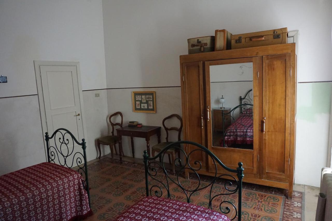 Bed and Breakfast Palazzo De Fabritiis Rosciano  Zewnętrze zdjęcie